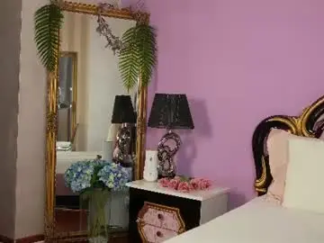 Ellaa_white  live sex cam
