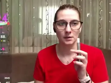 Lovingfeetheels  live sex cam