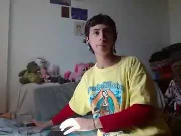 Malitamuymal22  live sex cam
