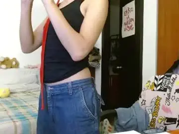 Malitamuymal22  live sex cam