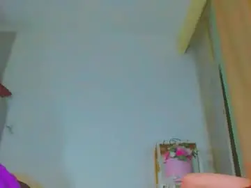 Moonmaaiden  live sex cam