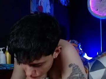 Nikky_tomboy444  live sex cam