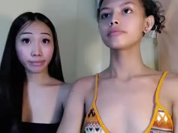Petite_patricia  live sex cam