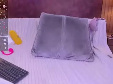 Shery_milk  live sex cam