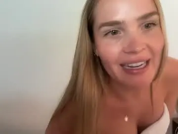 Xo_madeline  live sex cam