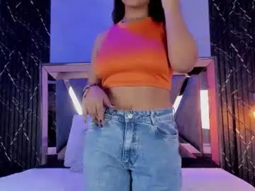 Amaia_a  live sex cam
