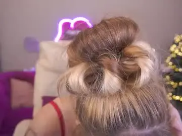 Bellalapetit  live sex cam