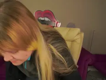 Bellalapetit  live sex cam