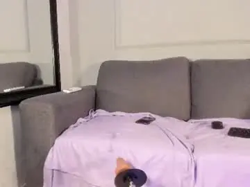 Corinabaker  live sex cam