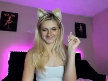 Erinsholes  live sex cam