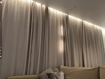 Ewagreen  live sex cam