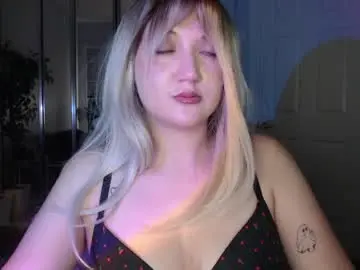 Goddessemmy  live sex cam