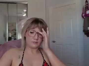 Goddessemmy  live sex cam