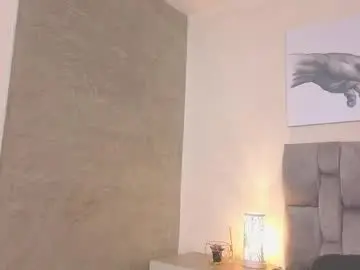 Hanna_gatess  live sex cam