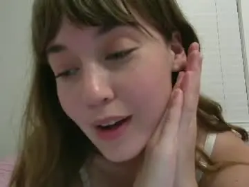 Heavenlysiren  live sex cam