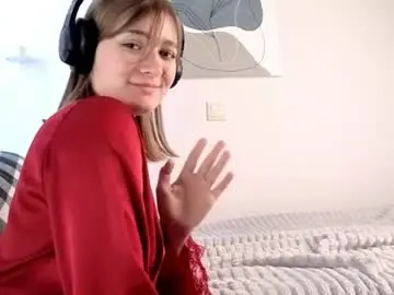 Hi_miraa  live sex cam
