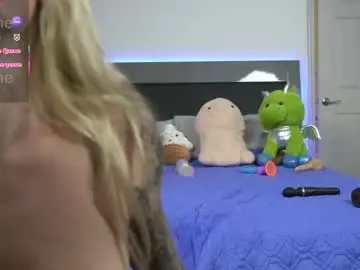Littlelyssy  live sex cam
