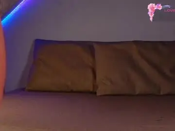 Maaluuh  live sex cam