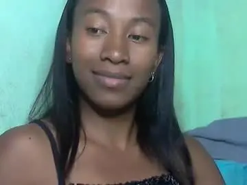 Minouch211907  live sex cam
