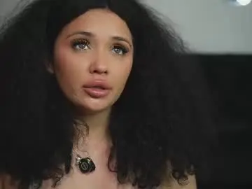 Moan_4_you  live sex cam
