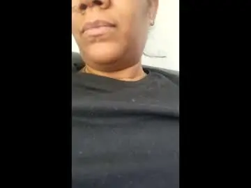 Negramorena69  live sex cam