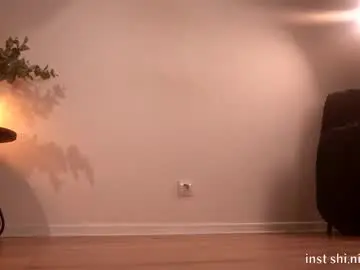 Shiningstarrr  live sex cam