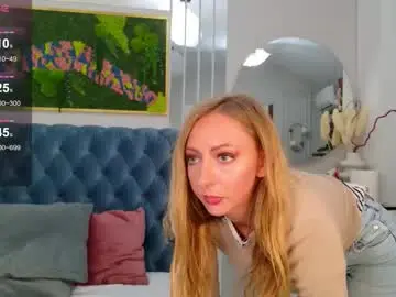 Siennapierce  live sex cam