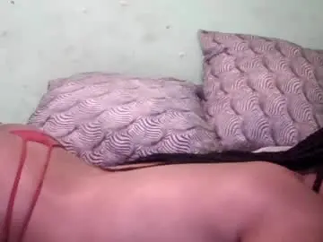 Skylour  live sex cam