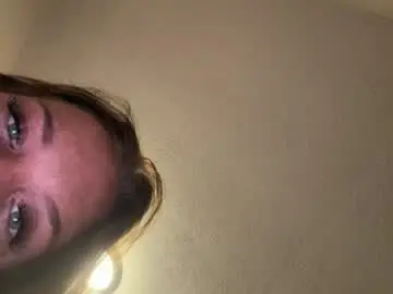Theyluvkelc  live sex cam
