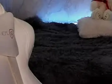 Babyisperfect  live sex cam