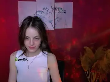 Ella_nebula  live sex cam