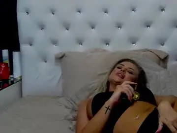 Emmamavis  live sex cam