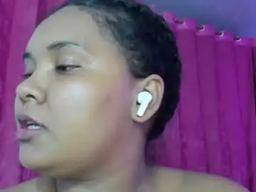 Evesandoval  live sex cam