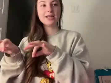 Fantasyella  live sex cam