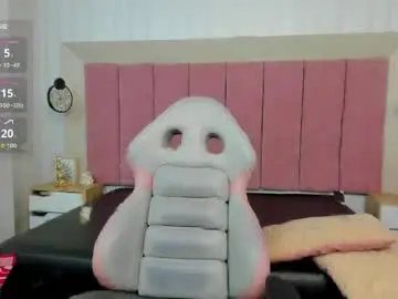 Felina_777  live sex cam