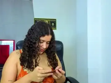 Goodgirlxxxl  live sex cam