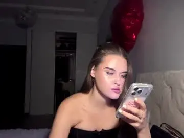 Julienneginther  live sex cam