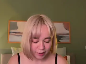 Kristyspiritedaway  live sex cam