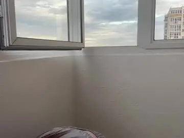 Krisvela  live sex cam