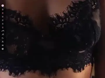 Lilahburt  live sex cam