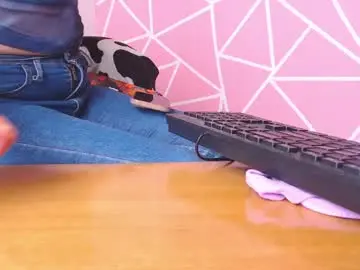 Mariana_shy  live sex cam