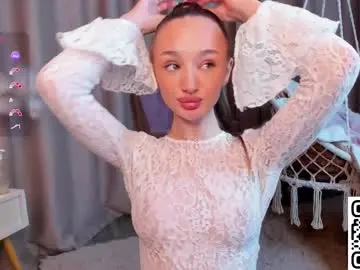 Pearl_bloom  live sex cam