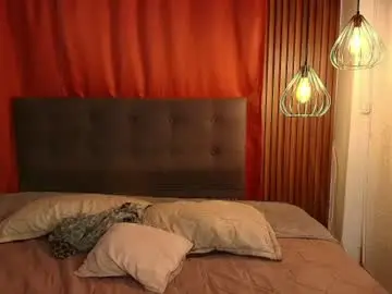 Sahra_tayl0r_  live sex cam