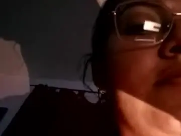 Small_patricia  live sex cam