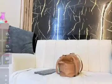 Starlight_mature23_aws  live sex cam