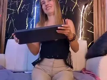 Starlight_mature23_aws  live sex cam