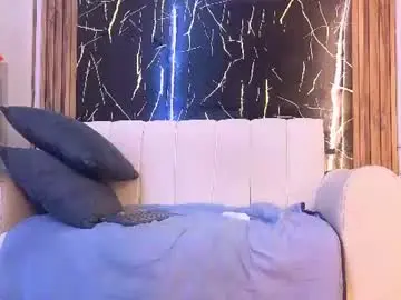 Starlight_mature23_aws  live sex cam