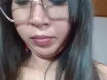 Tifanny_squirt  live sex cam