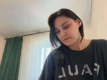Www_lily13  live sex cam