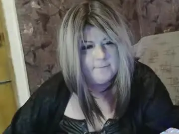 Yuliiared  live sex cam